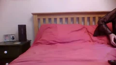 Snapshot of annecharlie chatting on May 31, 7:26 am annecharlie online show from May 31, 7:26 am
