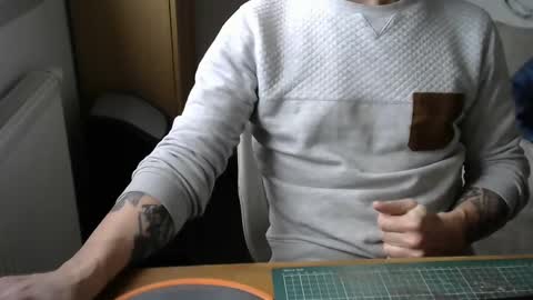 annecylake online show from January 20, 1:21 pm