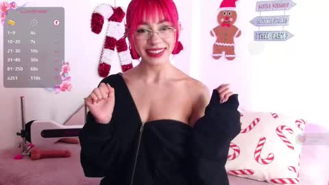 Snapshot of annedark chatting on December 29, 8:26 pm Anne online show from December 29, 8:26 pm