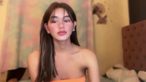 Snapshot of annedee_ chatting on December 26, 9:44 am Kim online show from December 26, 9:44 am