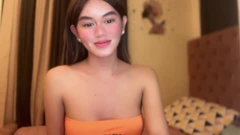 Snapshot of annedee_ chatting on December 30, 7:00 pm Kim online show from December 30, 7:00 pm