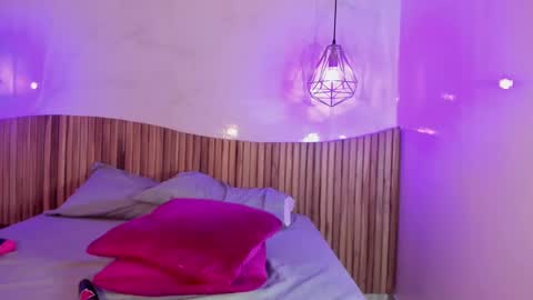 Anne online show from January 31, 6:13 am