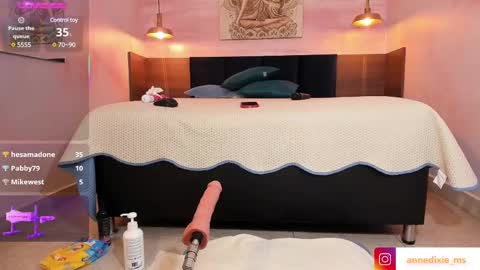 Anne online show from March 6, 6:19 am