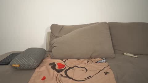 Annemanifique  Anne   Lara Kelly  online show from February 24, 2:19 am