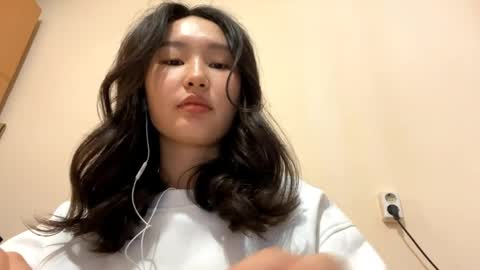 Aimi online show from May 6, 3:57 am