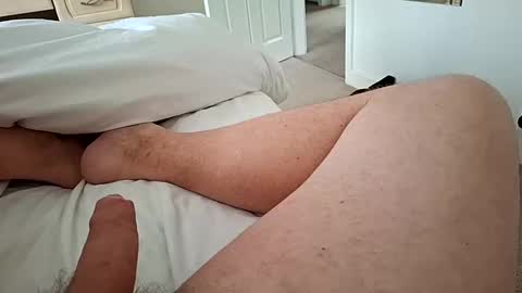 Snapshot of annesfeet chatting on February 4, 2:10 pm Annesfeet online show from February 4, 2:10 pm