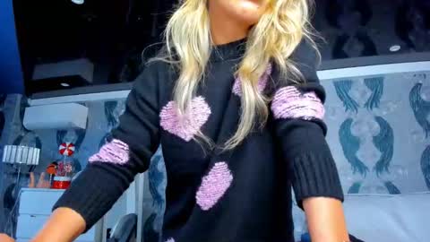 Ana online show from January 5, 5:27 pm