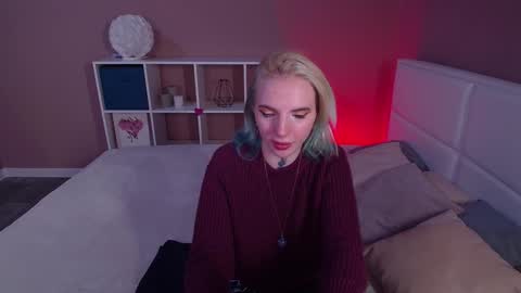 Snapshot of annetenet chatting on January 30, 8:32 am Annet online show from January 30, 8:32 am