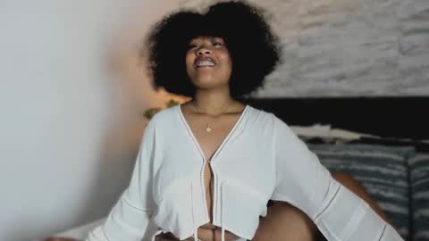 Anneth online show from November 14, 8:29 pm