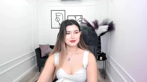 annetli online show from November 8, 3:39 am