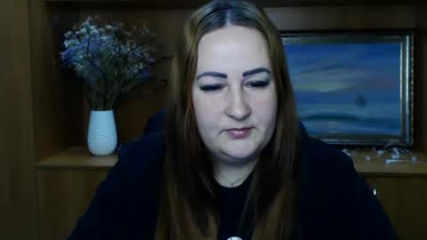 Anne online show from December 10, 8:40 am