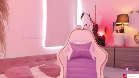 Angel online show from March 12, 5:19 pm