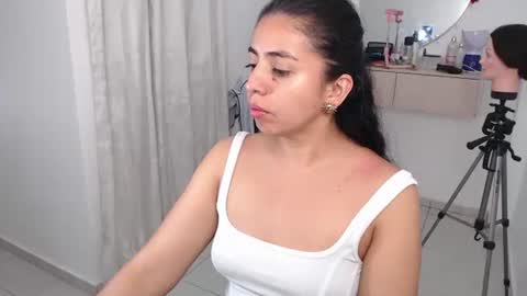 anngela online show from March 24, 3:44 am