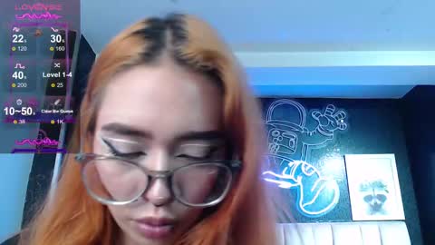 Snapshot of anni_acker_b chatting on February 15, 1:53 am Anni acker b online show from February 15, 1:53 am