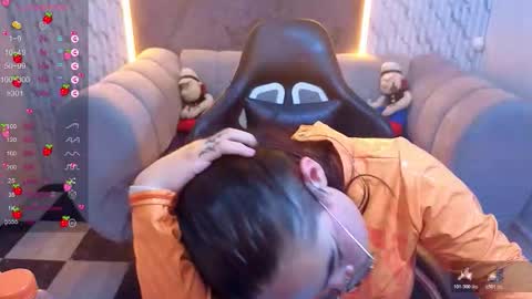 Snapshot of anni_acker_b chatting on November 29, 4:10 pm Anni acker b online show from November 29, 4:10 pm