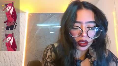 Snapshot of anni_acker_b chatting on January 6, 1:15 pm Anni acker b online show from January 6, 1:15 pm