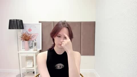 Anni online show from November 23, 4:34 am