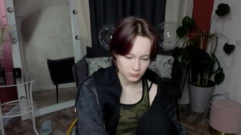 Anni online show from March 4, 12:11 pm