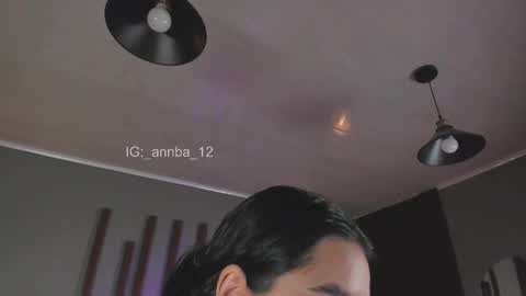 annie_barozzi online show from November 17, 1:28 pm