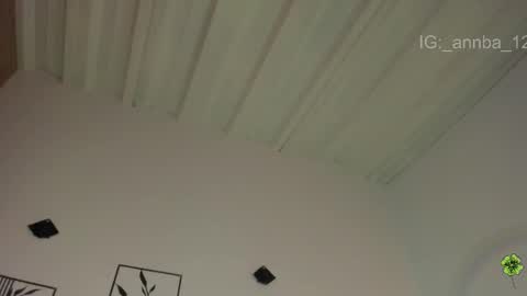 annie_barozzi online show from March 17, 3:15 pm