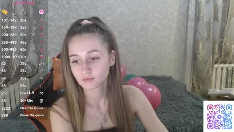 annieee_smith online show from January 9, 9:05 pm