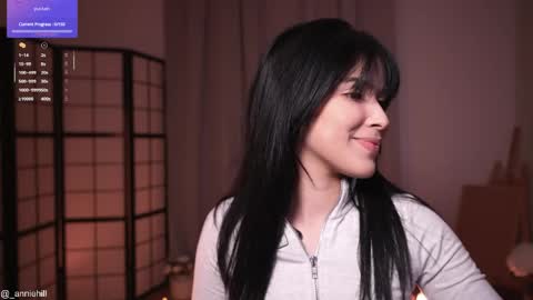 anniehillofficial_ online show from March 28, 10:09 pm