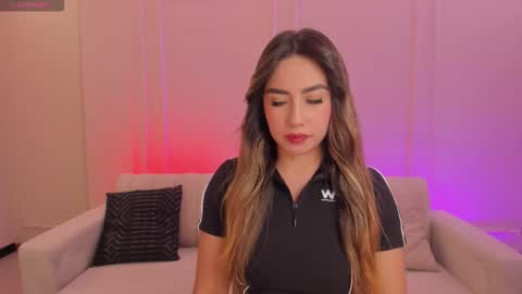 Annie Monroe online show from February 8, 11:46 am