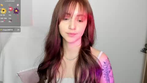 Annie online show from March 1, 3:21 am