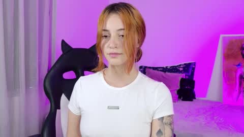 Annie online show from March 11, 1:44 am