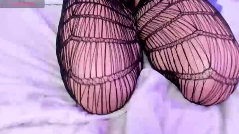 Annie online show from February 17, 4:04 pm