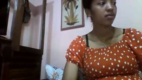 anniesexy1 online show from February 18, 4:41 am