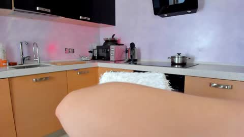 Ann  8am-3pm ESTNY time online show from June 5, 5:58 am