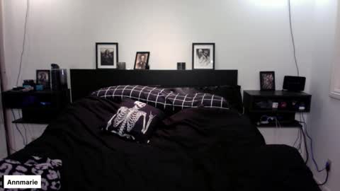 Ann online show from October 31, 2:45 am