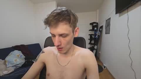    online show from November 18, 12:42 pm