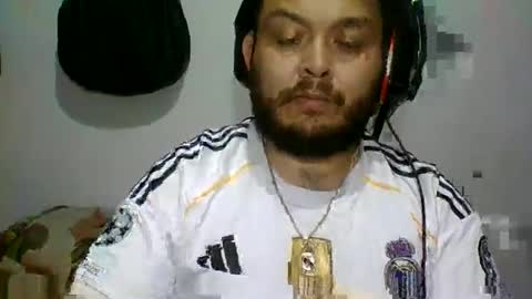 Snapshot of annubixxx69 chatting on October 1, 12:49 am lion kennedy independent model moderator online show from October 1, 12:49 am