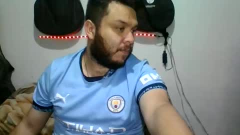 lion kennedy independent model moderator online show from November 19, 3:50 am