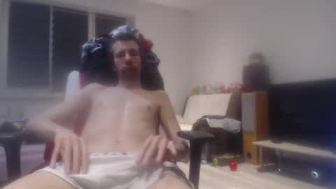 LoyalDog online show from March 23, 10:58 pm