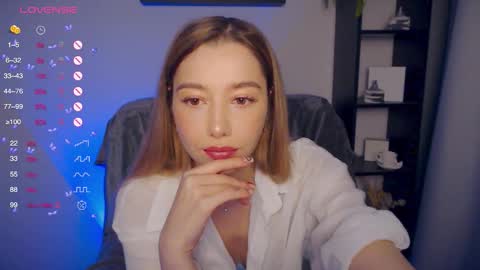 Ann online show from October 19, 11:38 pm