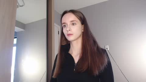 Snapshot of anny_meow chatting on February 21, 4:29 am Ann  My current schedule is below  online show from February 21, 4:29 am