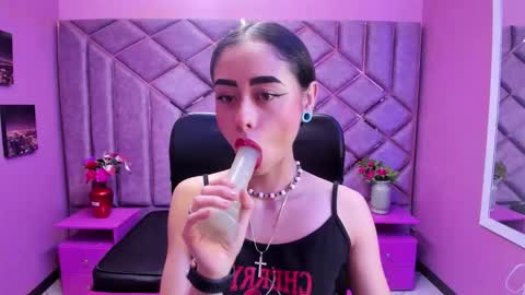 Anny online show from October 4, 3:10 pm