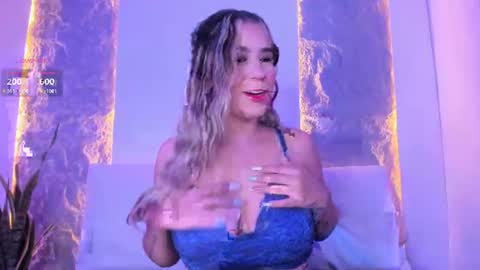Anny  online show from June 25, 9:08 pm