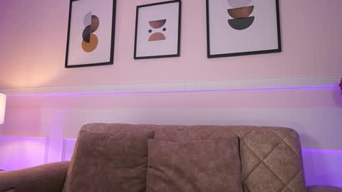 Ana online show from December 22, 12:13 pm