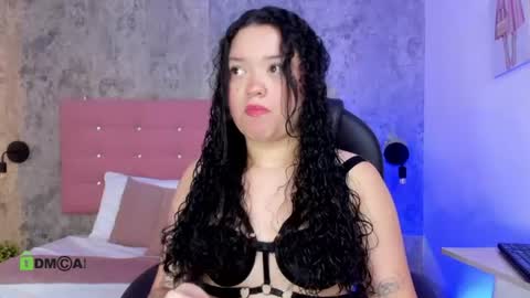 Snapshot of annyhills1 chatting on June 23, 3:37 am Anny online show from June 23, 3:37 am