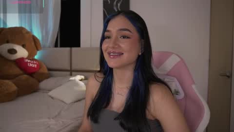    online show from May 3, 3:12 am