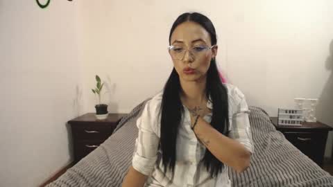 Anny online show from January 25, 11:32 pm