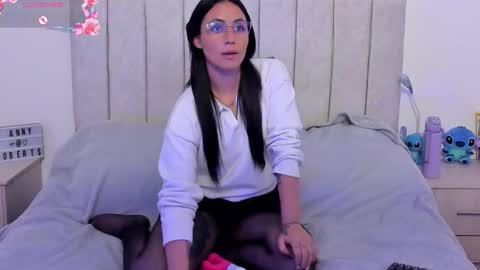 Anny online show from November 9, 11:03 pm