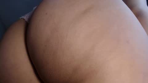 Anny Yeins online show from February 23, 7:50 am