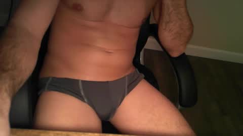Snapshot of ano394556 chatting on December 17, 2:06 am Anonymus394556 online show from December 17, 2:06 am