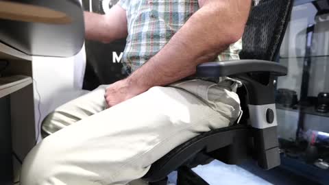 D online show from December 9, 1:34 pm