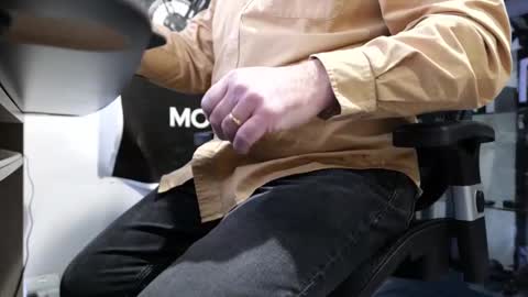 D online show from January 14, 8:37 pm